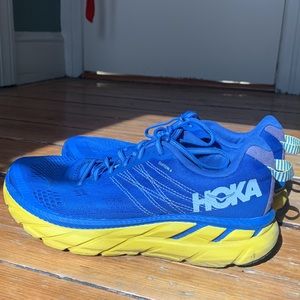 Hoka Clifton 6